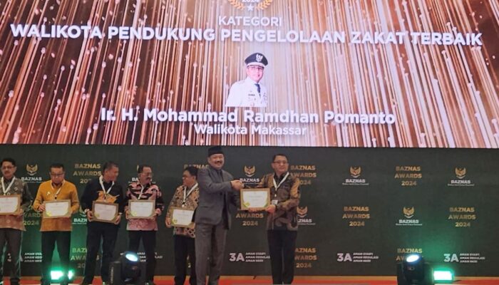 Danny Pomanto Terima Penghargaan Baznas RI sebagai Wali Kota Pendukung Pengelolaan Zakat Terbaik