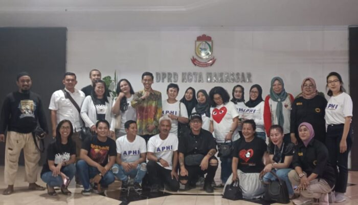Anggota Komisi D DPRD Makassar Harry Kurnia Pakambanan Terima Kunjungan APHI