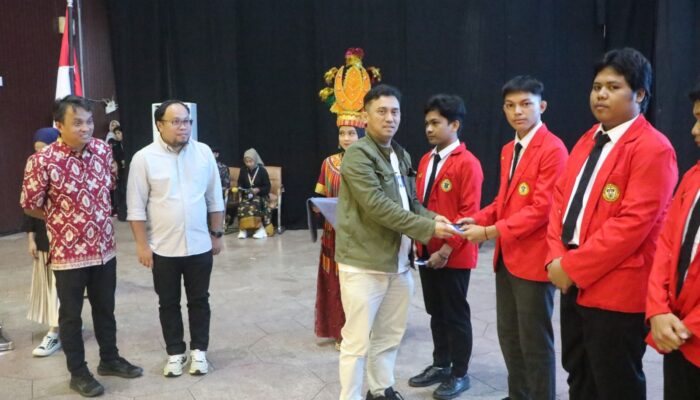 Unhas Sambut 1.845 Mahasiswa Penerima Beasiswa KIP-K 2024