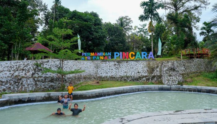 Gubernur Sulsel Apresiasi Permandian Air Panas Pincara di Luwu Utara, Ajak Majukan Pariwisata Daerah